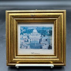 Roma, Italy Elegant Gold Picture Frame with Rome Print